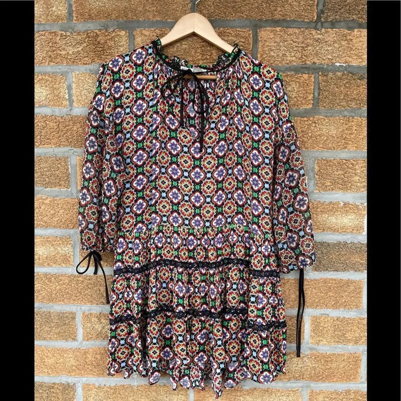 alice + olivia Arnette Tiered Tunic Dress medium - Picture 2 of 14